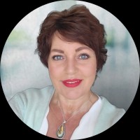 Review Responsive Website Aurélie Jansen over Michelle Vercoulen Technisch Virtual Assistant